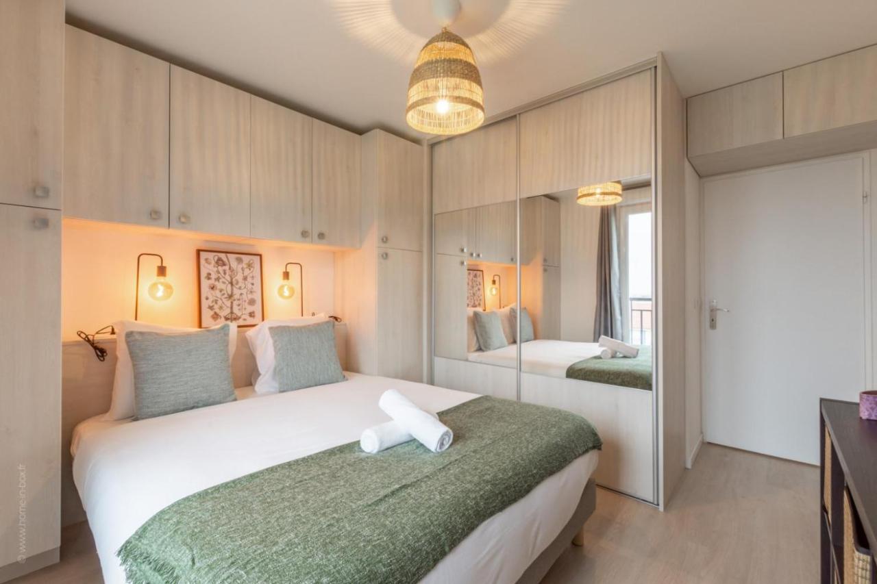 Le Panorama By Plaza Apartment Chalifert Exterior photo